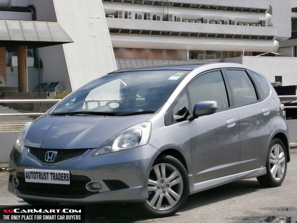 Sgcarmart honda jazz #3