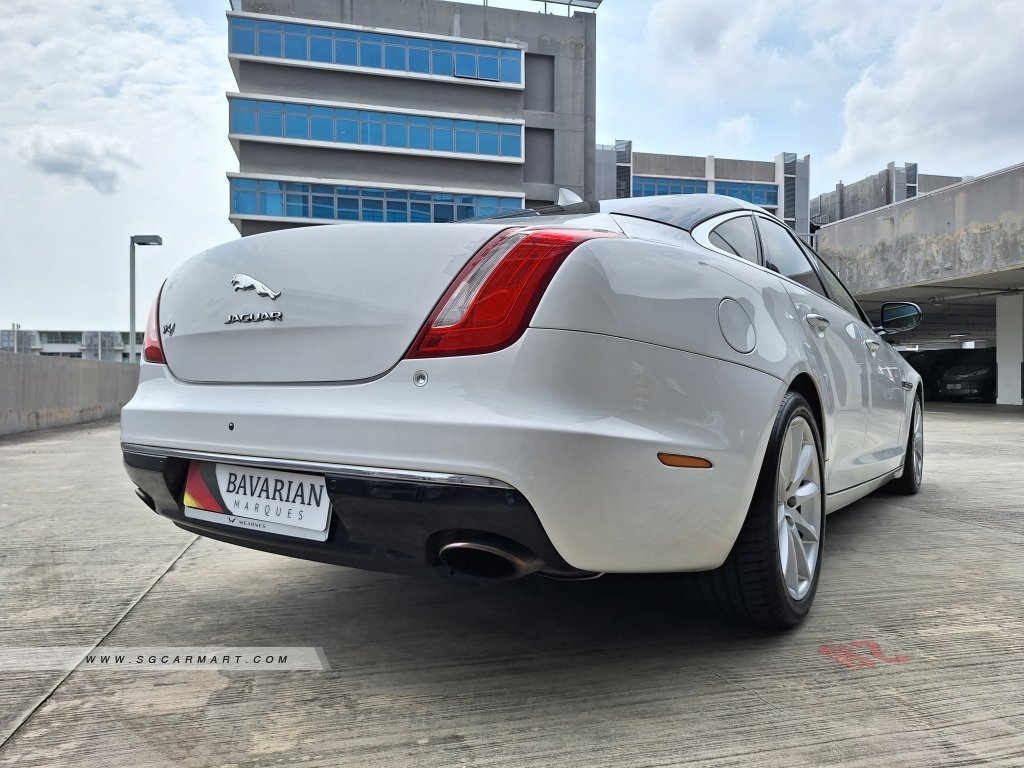 Jaguar Xj A Tss Premium Luxury Swb Sunroof Photos Pictures