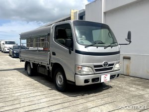 Used 2013 Toyota Dyna 150 3 0M New 5 Yr COE For Sale Car S Pte