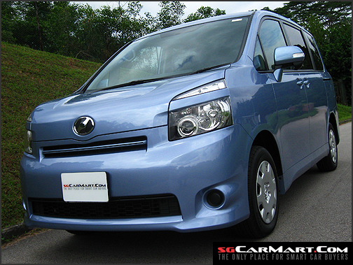 toyota voxy 2008 review #4