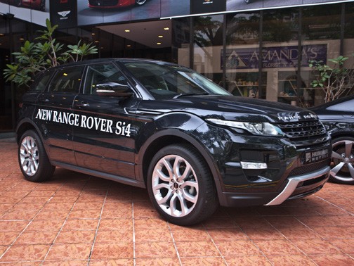 Pictured Land Rover Range Rover Evoque 20 Dynamic 5dr A