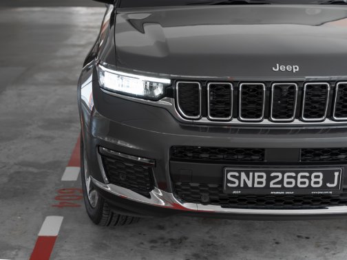 New Jeep Grand Cherokee Photos Photo Gallery Sgcarmart