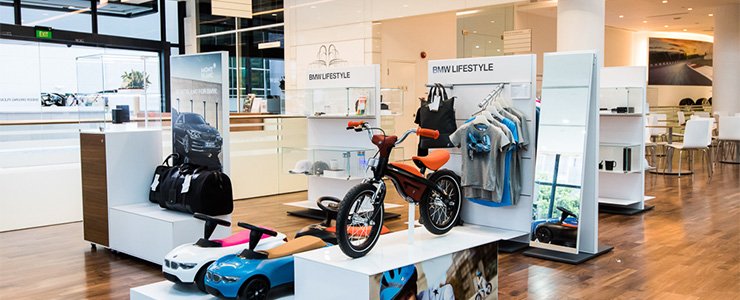Performance Motors Limited Opens Doors To Newly Renovated Bmw Performance Motors Limited The Authorised Dealer For Bmw Cars And Motorcycles In Singapore Today Opened Doors Of Its Newly Renovated Showroom