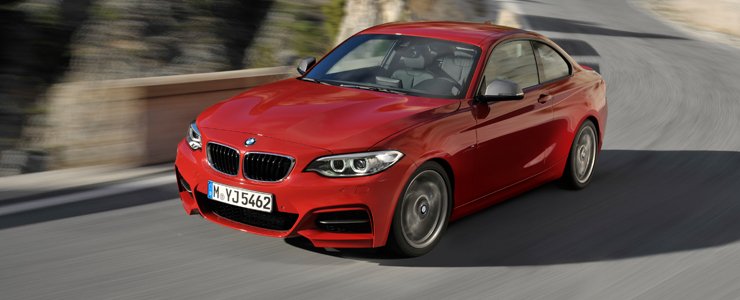2017 Bmw 2 Series Coupe And 3 Sedan Awarded Iihs The 2017 Bmw 2 Series Coupe And 3 Sedan Have Been Awarded Top Safety Pick Tsp Rating By Insurance Insute For Highway Iihs