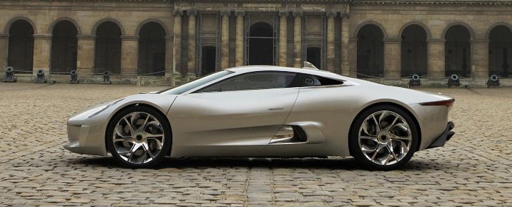 Jaguar C-X75 Scoops Louis Vuitton Award in Paris