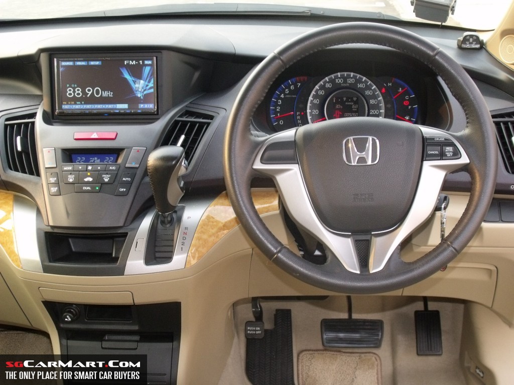 Used 2010 Honda Odyssey 2.4A EXV Premium for Sale | Car World Automobile  Pte Ltd - Sgcarmart, image size:1024x768