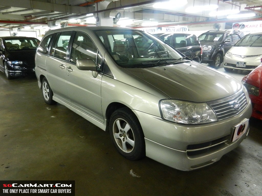 nissan prairie 2003