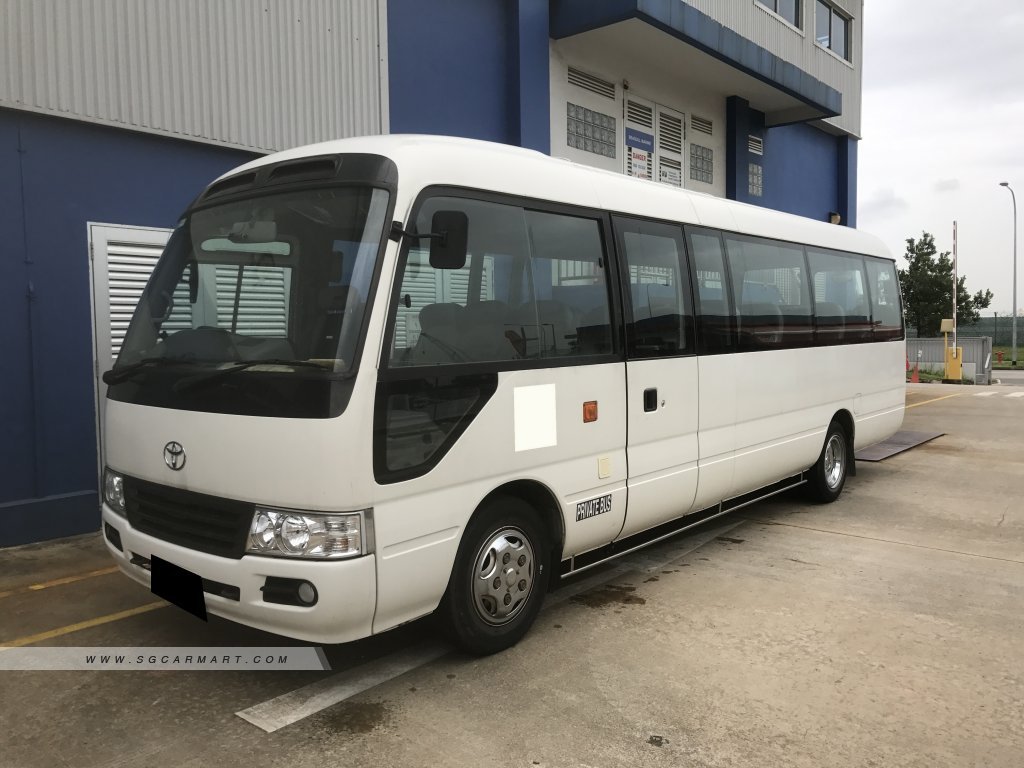 2015 Toyota Coaster Photos Pictures Singapore Sgcarmart