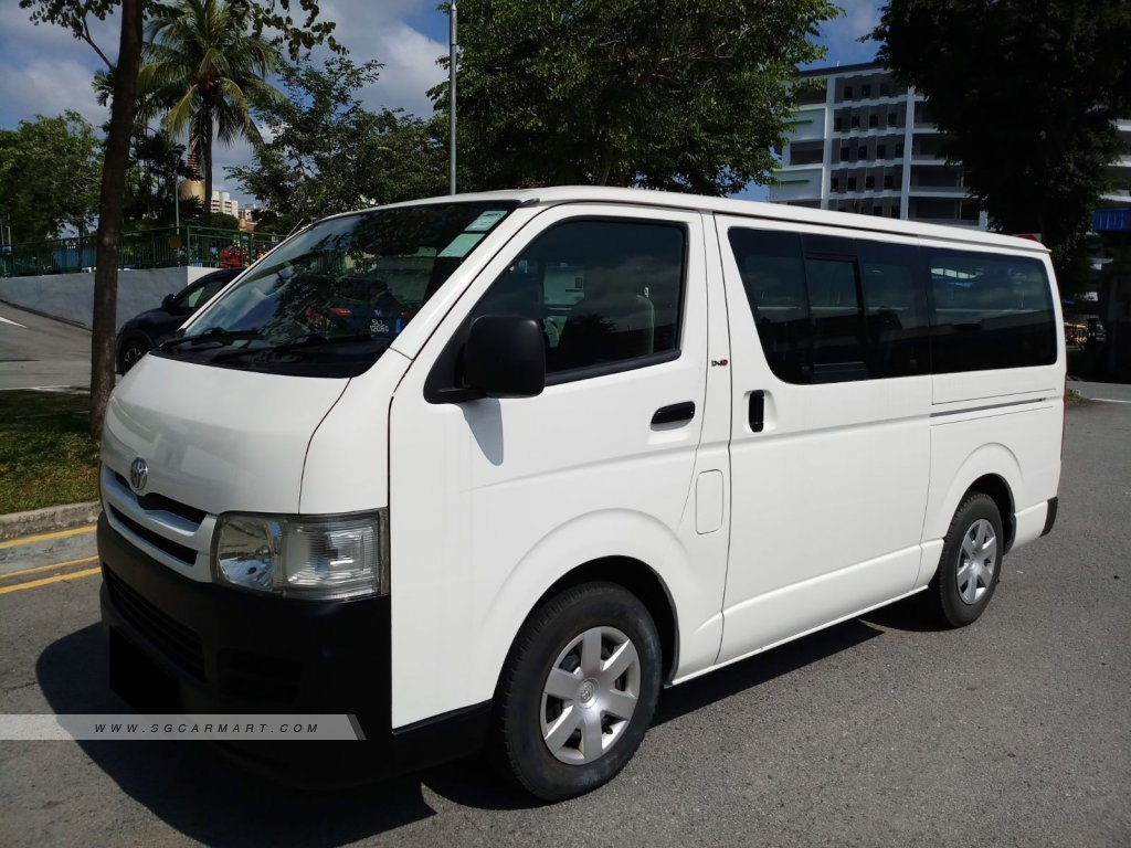 toyota hiace commuter 2007 for sale
