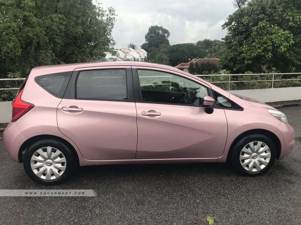 nissan note pink