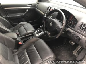 Volkswagen Golf GTI 5DR (COE till 01/2029)