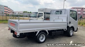 Nissan cabstar 2015