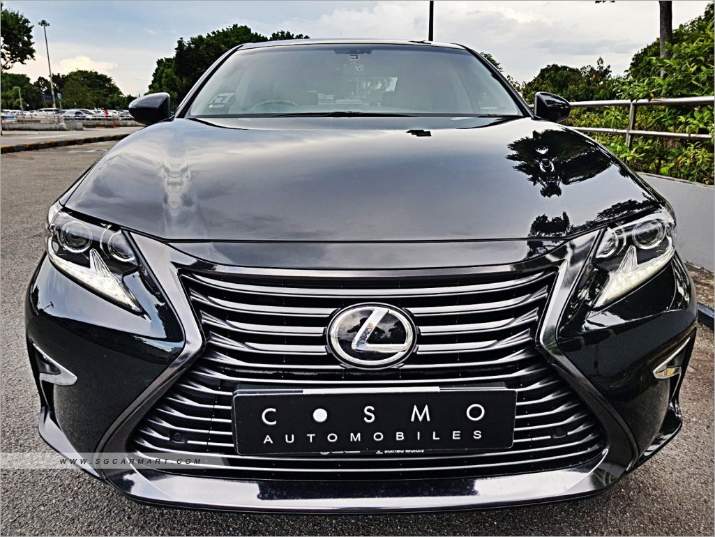 Lexus es250 салон