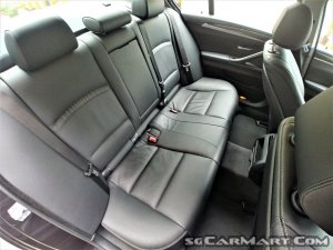 BMW 5 Series 528i Luxury Sunroof