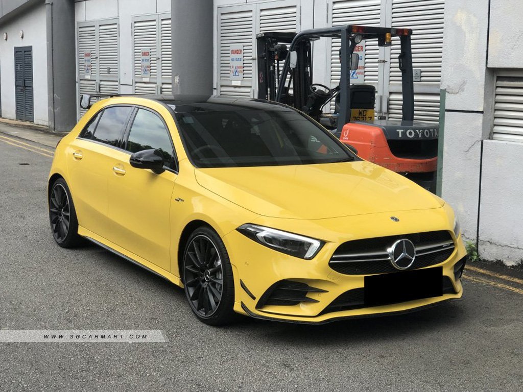 Mercedes-Benz A-Class Hatchback A35 4MATIC Premium Plus Photos ...