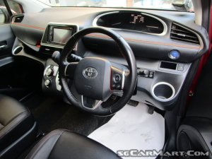 Toyota Sienta Hybrid 1.5A G