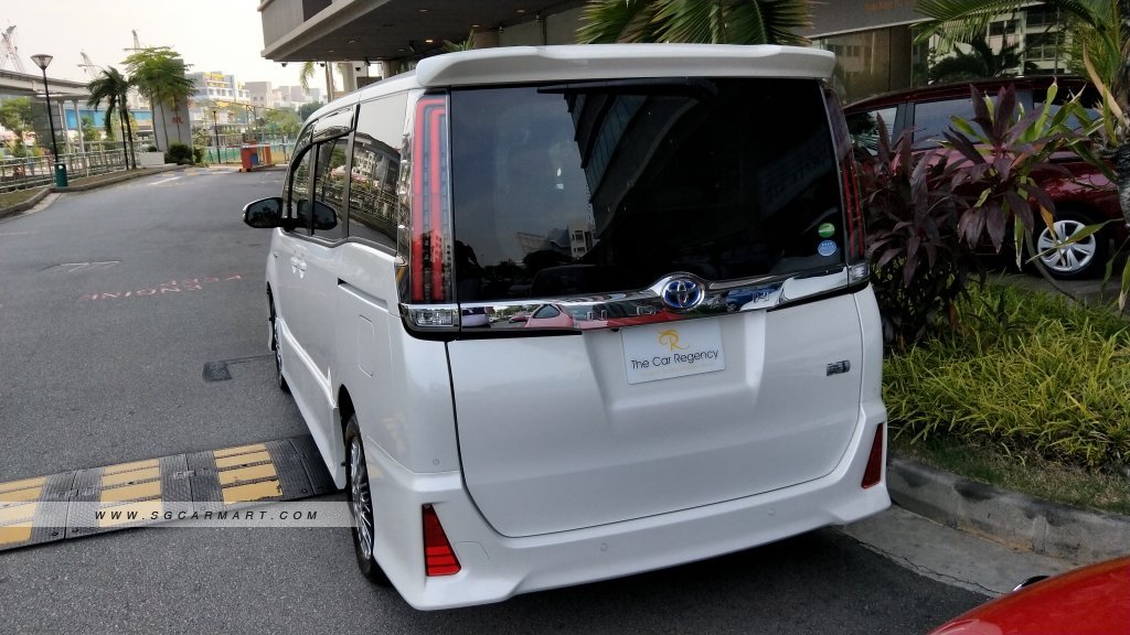 Used 2019 Toyota Noah Hybrid 1.8A Si for Sale (Expired) - Sgcarmart