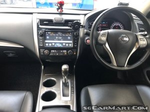 Nissan Teana 2.0A XL