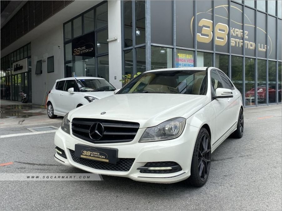 2012 Mercedes-Benz C-Class C180K Avantgarde Photos & Pictures Singapore ...