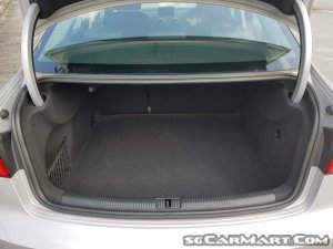 Audi A3 Sedan 1.4A TFSI S-tronic Ambiente