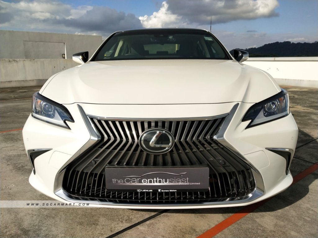 Es250 lexus 2019