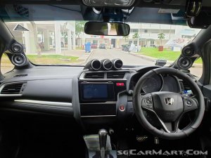 2016 Honda Jazz 1.5A RS Photos u0026 Pictures Singapore - sgCarMart