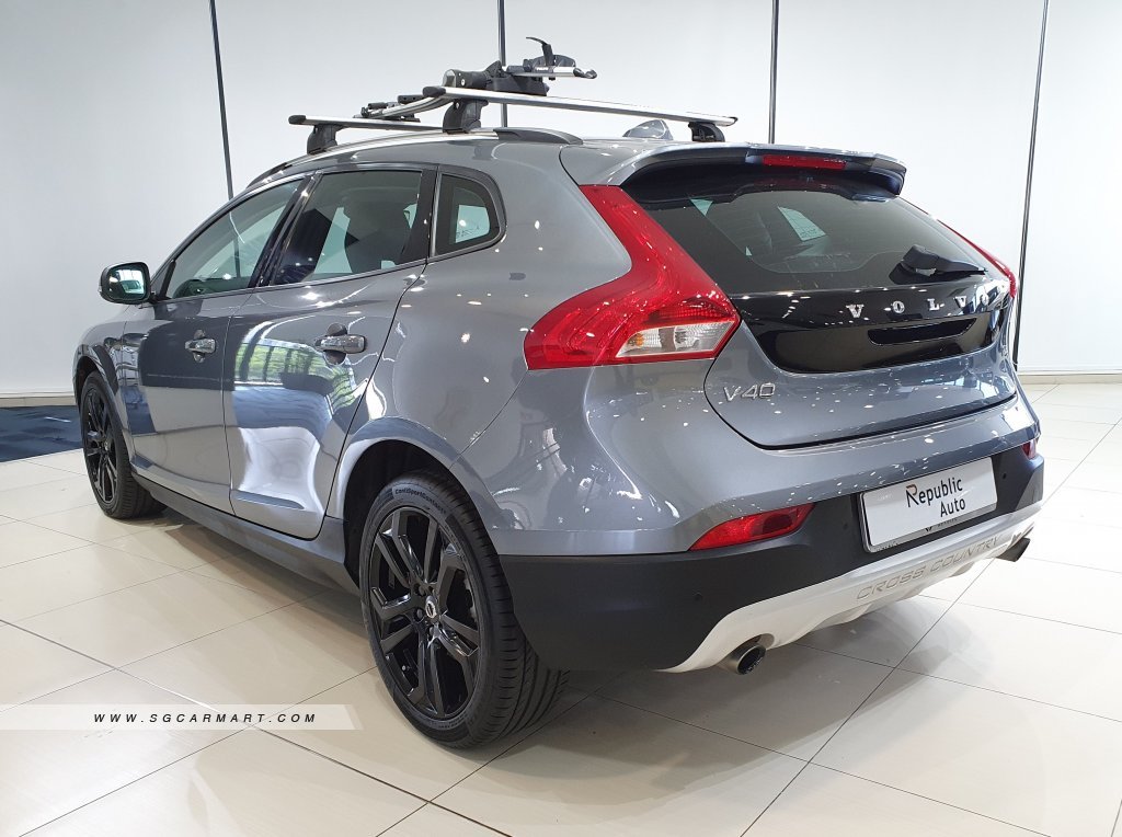 volvo v40 roof bike rack