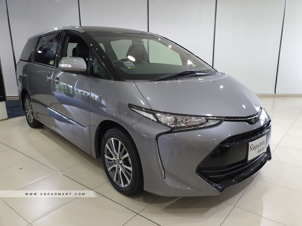 Toyota previa 2017