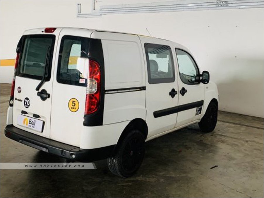 Used 11 Fiat Doblo Cargo Maxi 1 9m For Sale Expired Sgcarmart