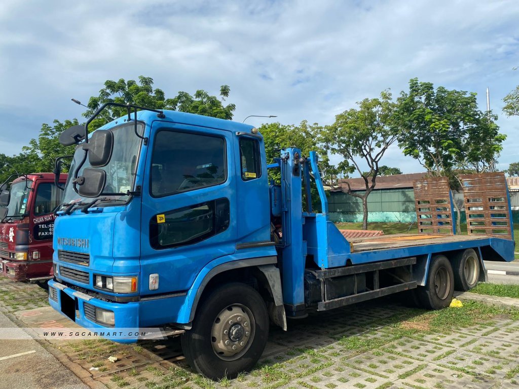 Mitsubishi fuso super