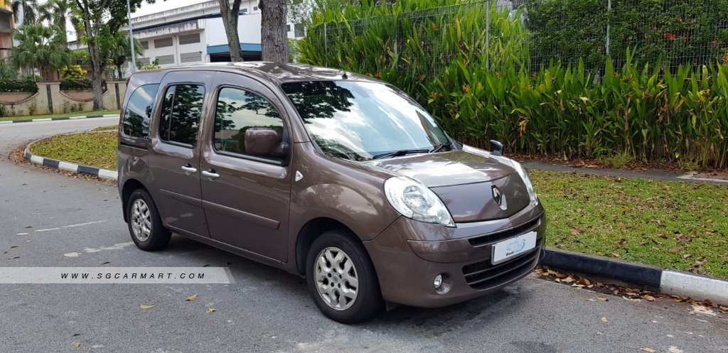 Used 12 Renault Kangoo Ii Express 1 6a For Sale Boeki Auto Pte Ltd Sgcarmart