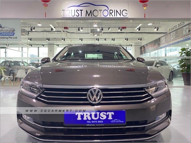 Used 15 Volkswagen Passat 1 8a Tsi Highline For Sale Trust Motoring Sgcarmart