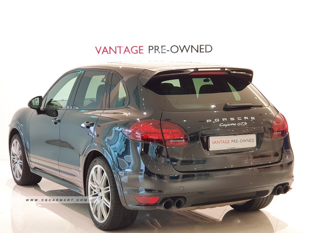 13 Porsche Cayenne Gts 4 8a Tip Vantage Pre Owned