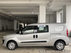 Used Fiat Doblo Cargo Maxi 1 6m New 5 Yr Coe Vehicle For Sale In Singapore Net Link Partners Pte Ltd Stcars