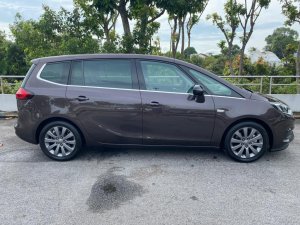 17 Opel Zafira Grand Tourer 1 4a Turbo Innovation Photos Pictures Singapore Stcars