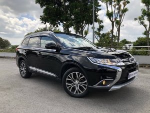 Used Mitsubishi Outlander 2 4a Car For Sale In Singapore Pure Motors Pte Ltd Stcars