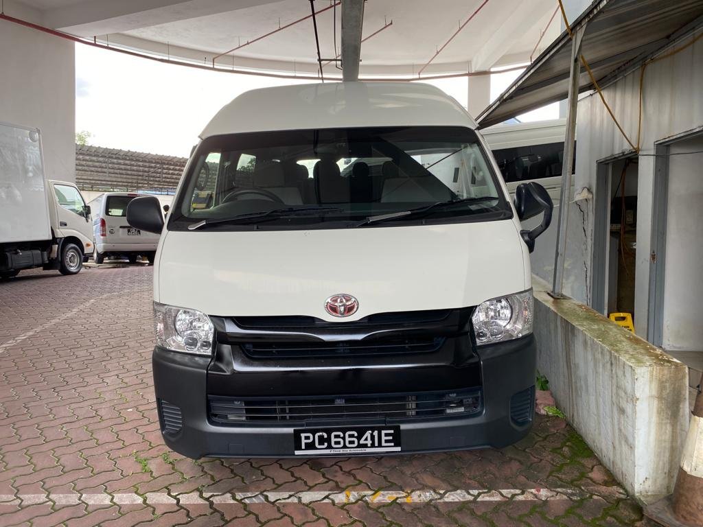 2017 Toyota Hiace Commuter 3.0A GL Photos u0026 Pictures Singapore - Sgcarmart