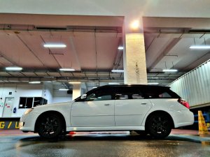 Subaru Legacy Wagon 2.0R (COE till 07/2028)