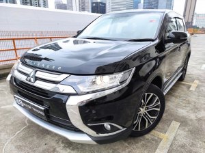Used Mitsubishi Outlander 2 4a Cars Singapore Car Prices Listing Sgcarmart