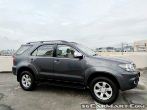 Toyota Fortuner 2.7A (COE till 02/2023)