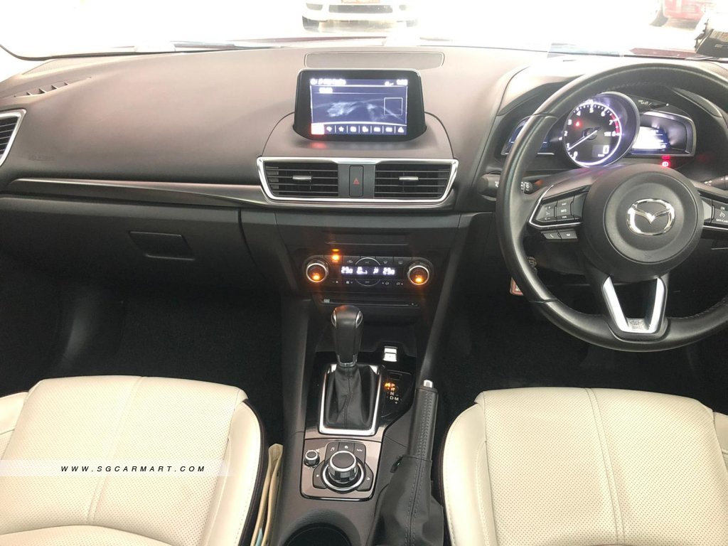 Mazda 3 HB 1.5A Sunroof