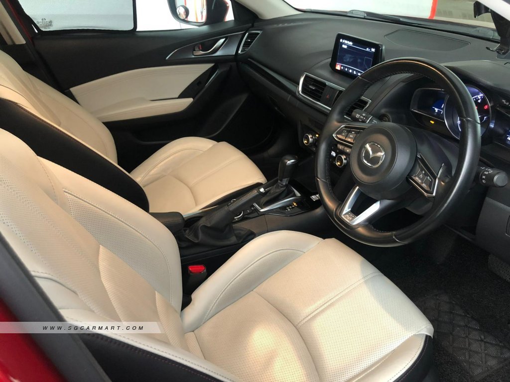 Mazda 3 HB 1.5A Sunroof