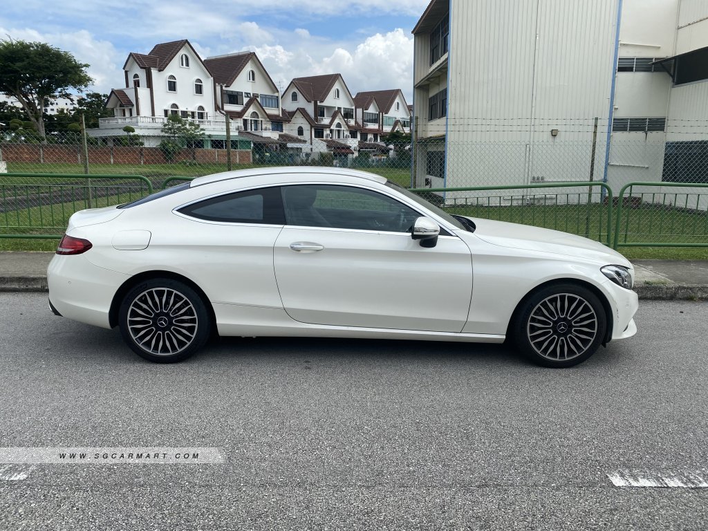 Mercedes-Benz C-Class C200 Coupe