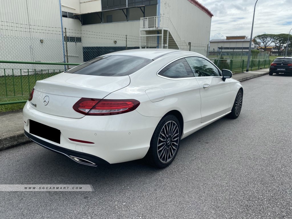Mercedes-Benz C-Class C200 Coupe