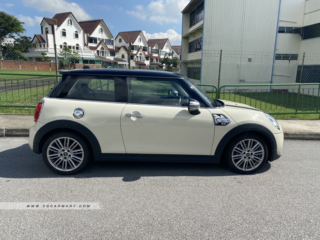 MINI Cooper S 2.0A