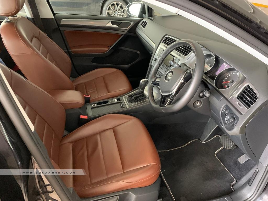Volkswagen Golf 1.2A TSI
