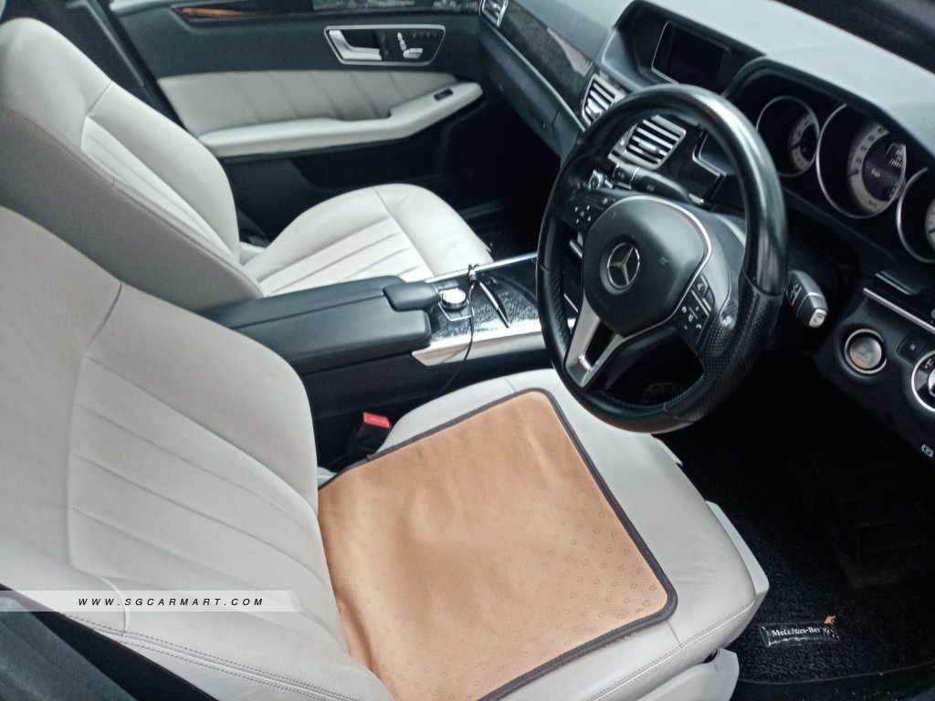 Mercedes-Benz E-Class E200