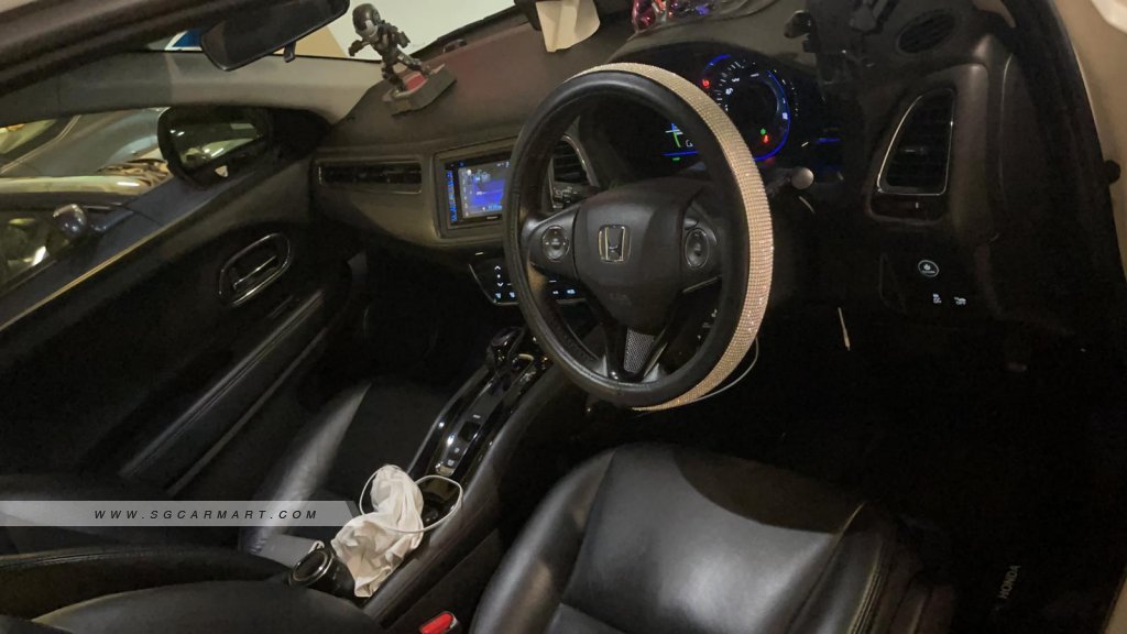 Honda Vezel Hybrid 1.5A X