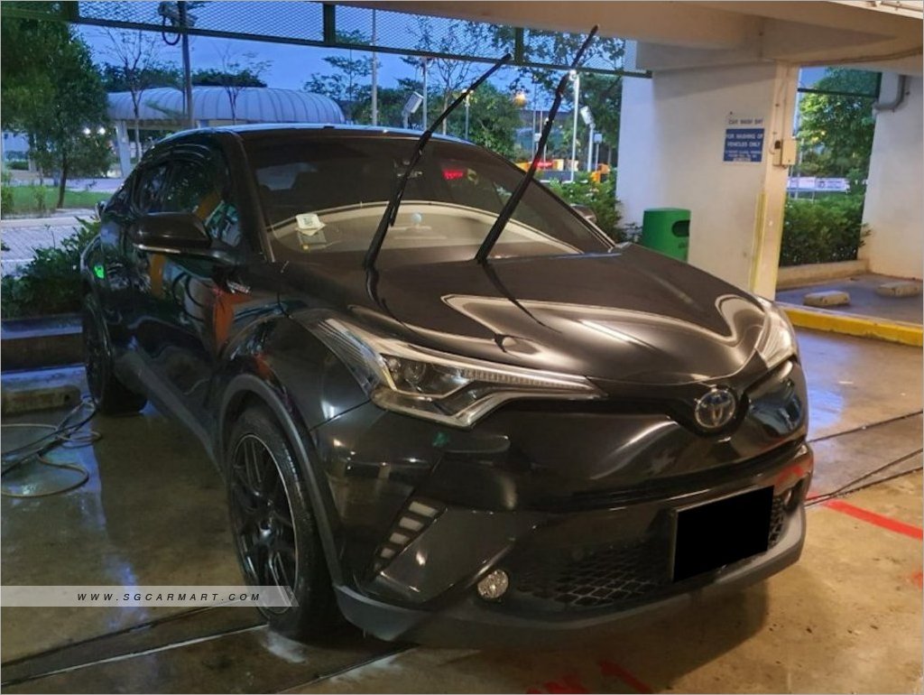 Toyota C-HR Hybrid 1.8A G LED