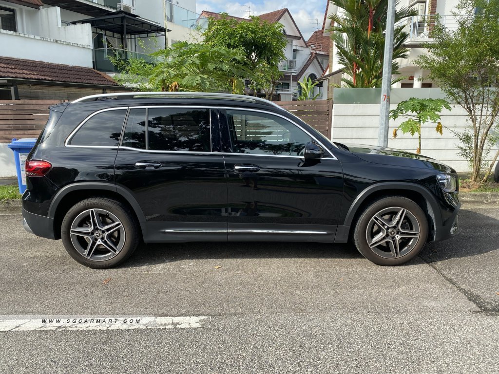 Mercedes-Benz GLB-Class GLB200 AMG Line Premium
